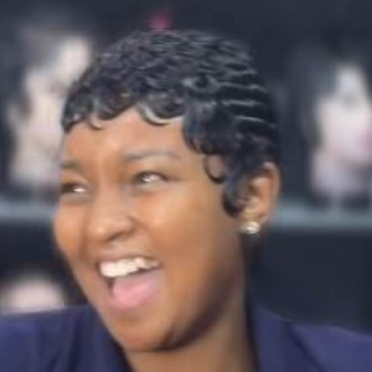 3 3